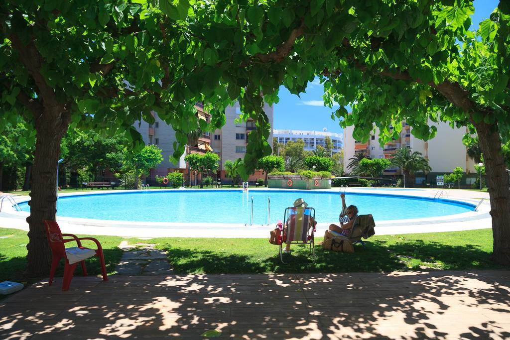 Uhc Rhin-Danubio Apartments Salou Bagian luar foto